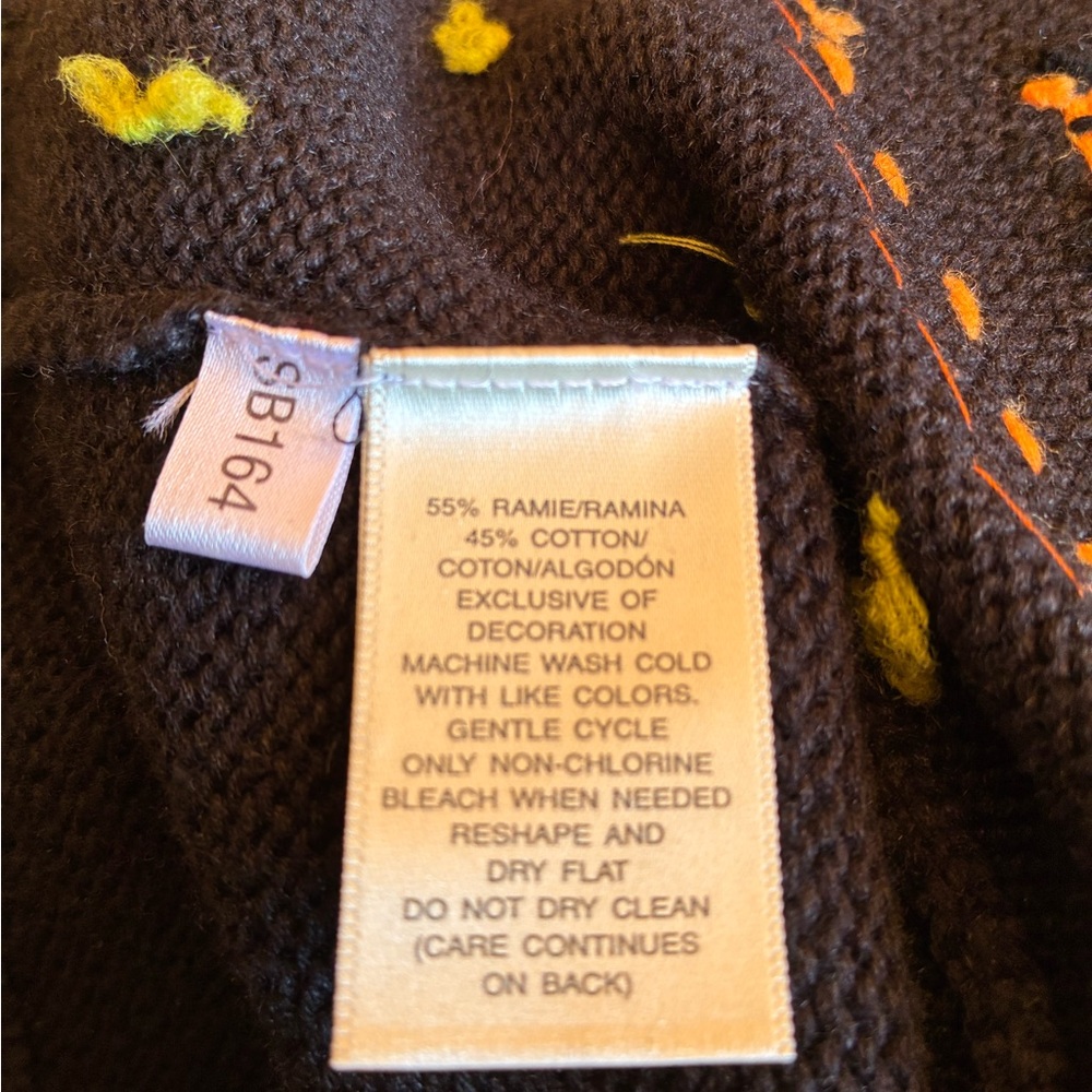 Susan Bristol Vintage Embroidered Ice Skating Themed Cardigan Size Small - Picture 5 of 5